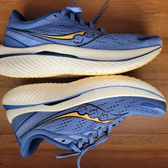 Saucony Endorphin Speed 3 Shoes 32 miles Blue Gold 9 Running Nylon Plate - Picture 2 of 7